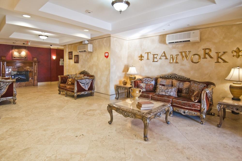 Holiday Inn Express & Suites Lafayette South By Ihg Экстерьер фото
