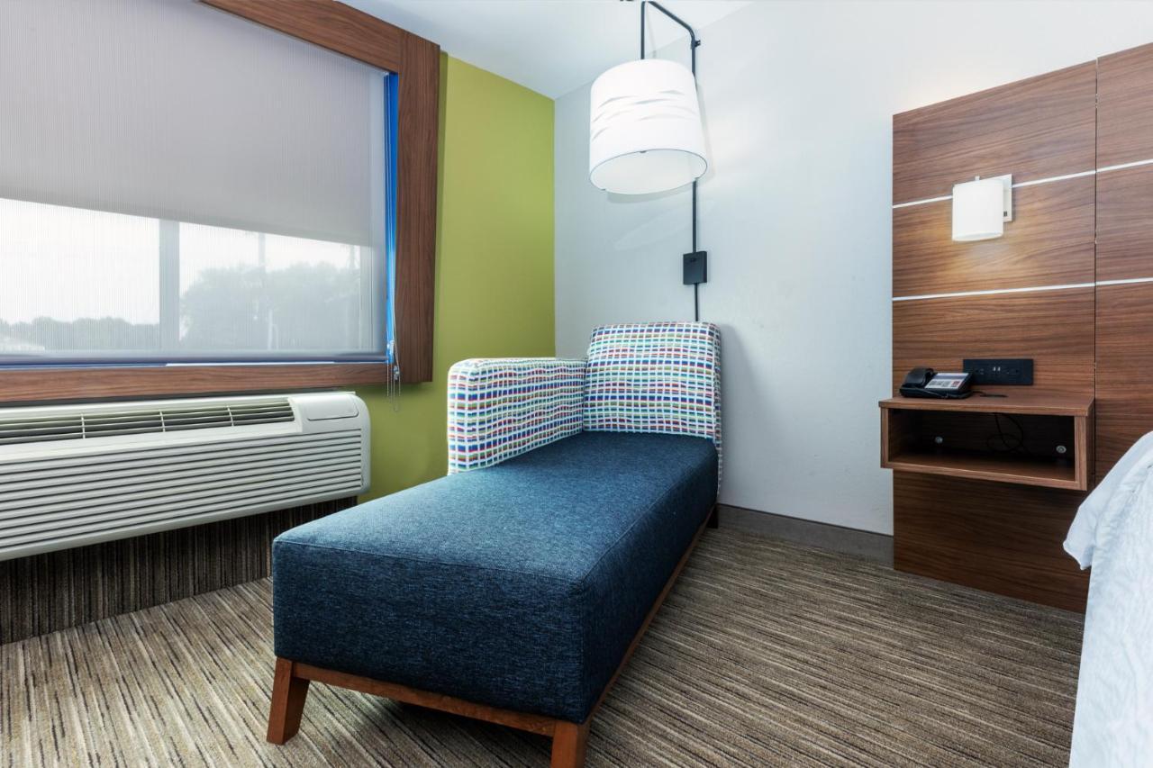 Holiday Inn Express & Suites Lafayette South By Ihg Экстерьер фото