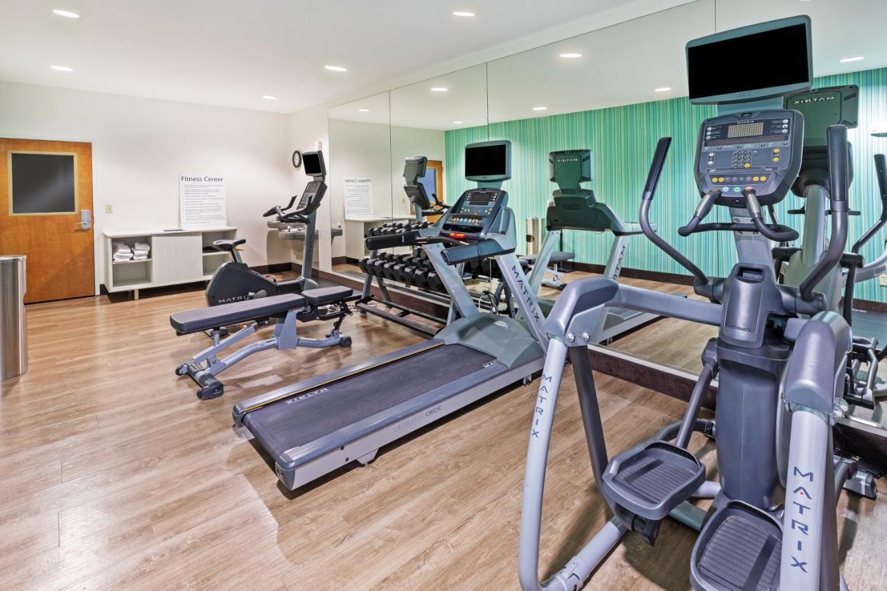 Holiday Inn Express & Suites Lafayette South By Ihg Экстерьер фото