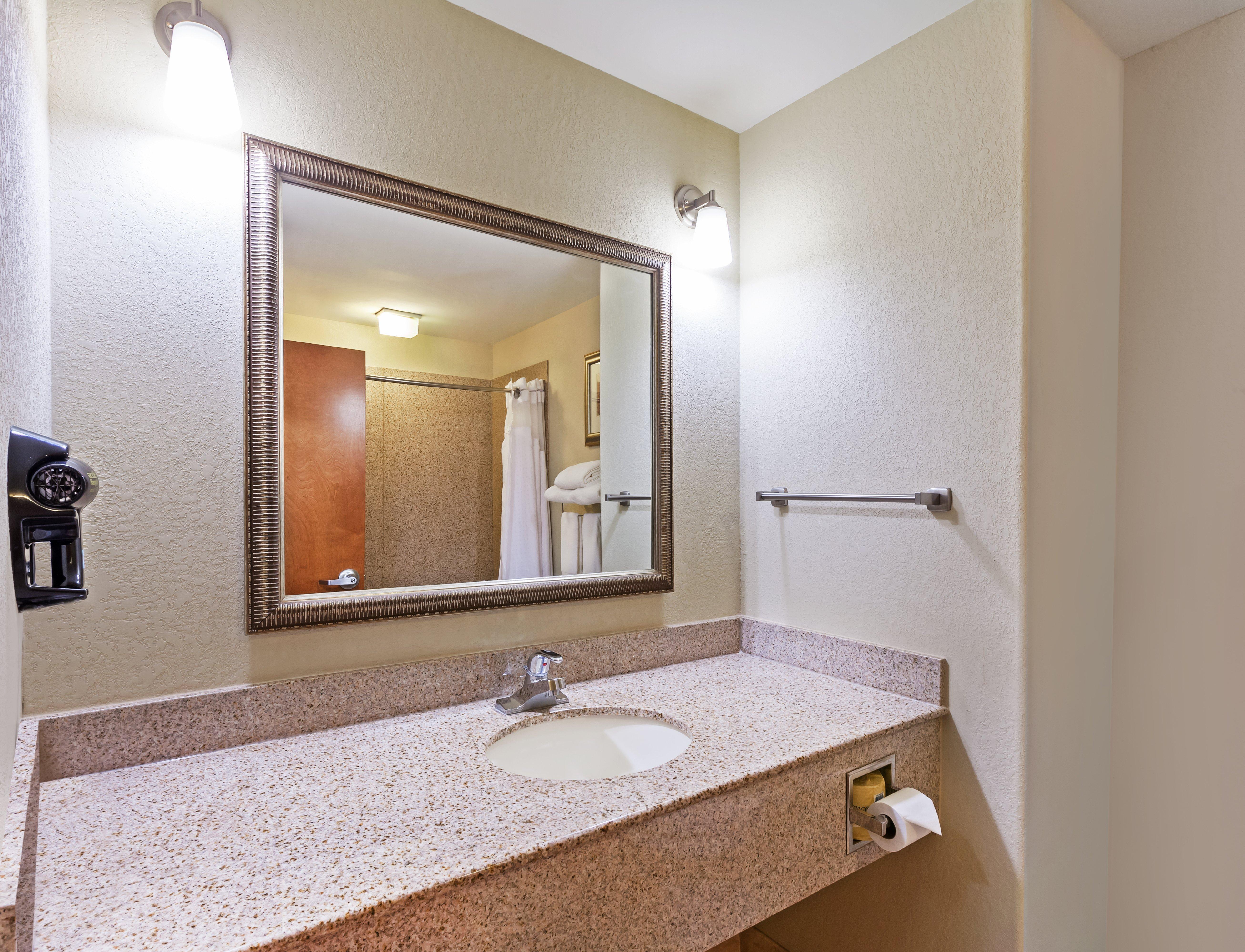 Holiday Inn Express & Suites Lafayette South By Ihg Экстерьер фото